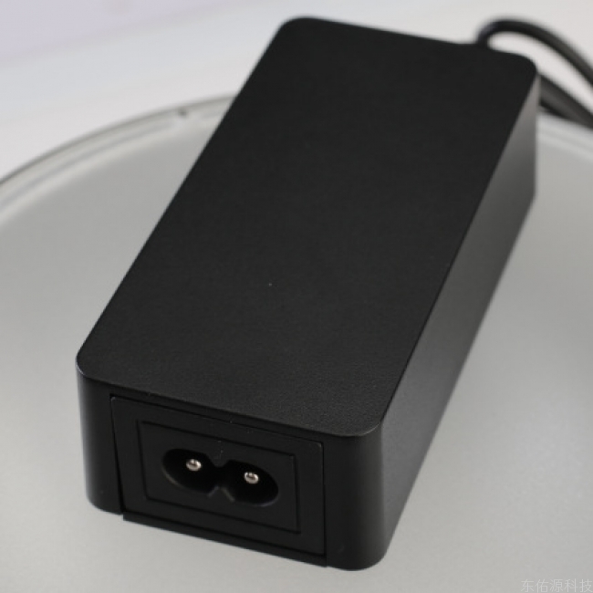 120W 午夜18禁网站適配器